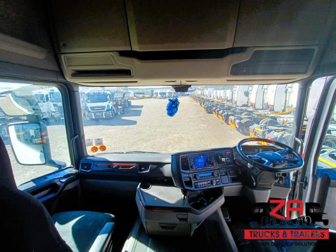 2022 SCANIA R560
