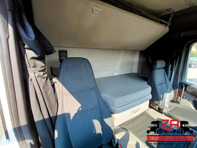 2020 SCANIA G460 XT