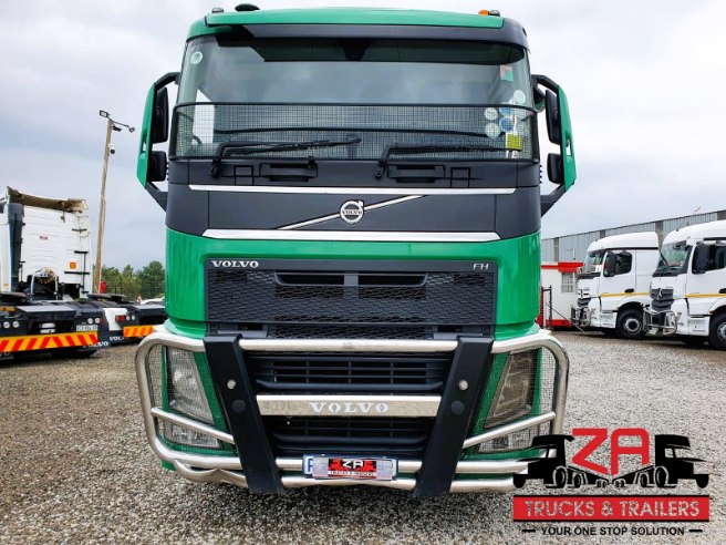 2017 VOLVO FH440