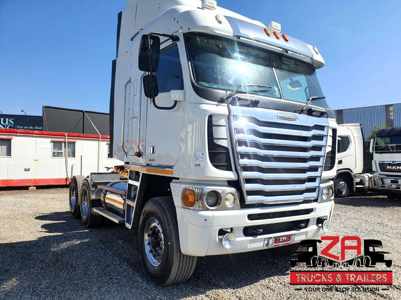 2015 FREIGHTLINER ARGOSY ISX 500