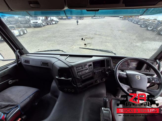 VOLVO FMX440