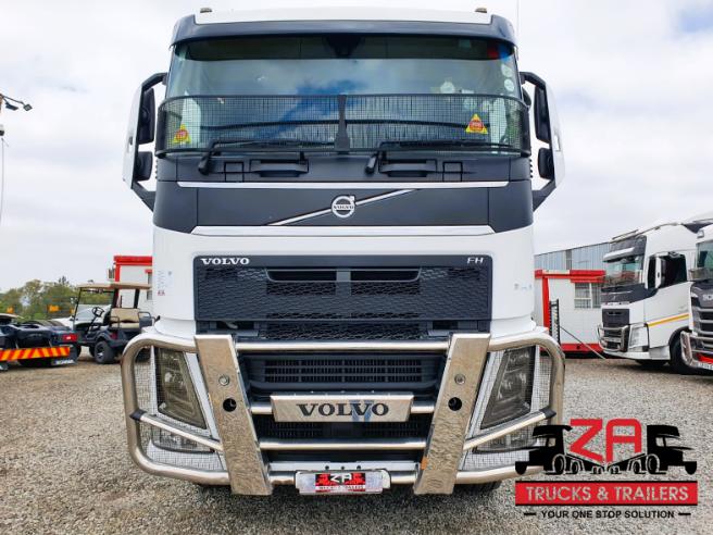 2020 VOLVO FH440