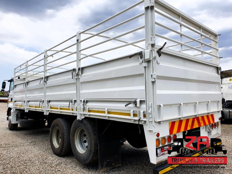 2019 MAN TGM 25.280 CATTLE BODY