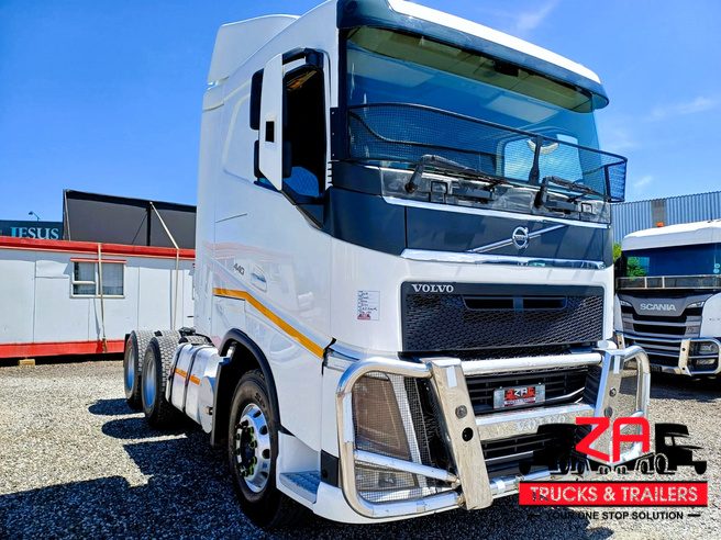 2015 VOLVO FH440