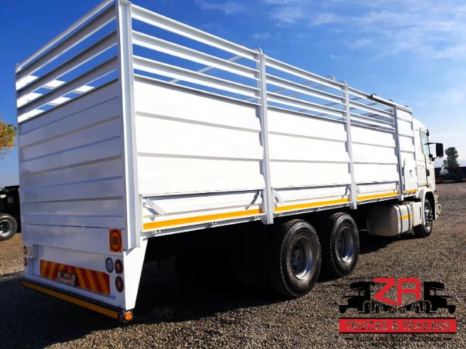 2016 SCANIA G460 WITH CATTLEBODY