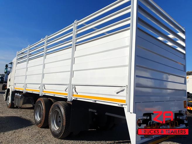 2016 SCANIA G460 WITH CATTLEBODY