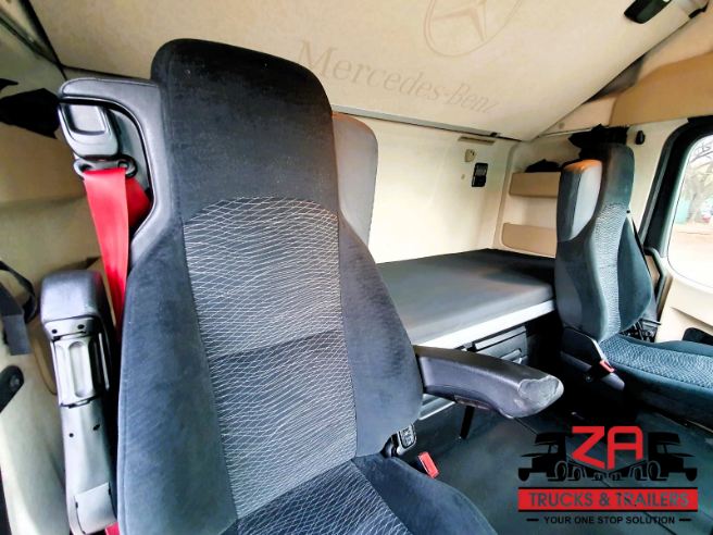 2019 MERCEDES BENZ ACTROS 2645