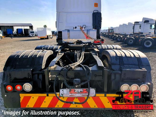 2021 UD QUON GW26.460