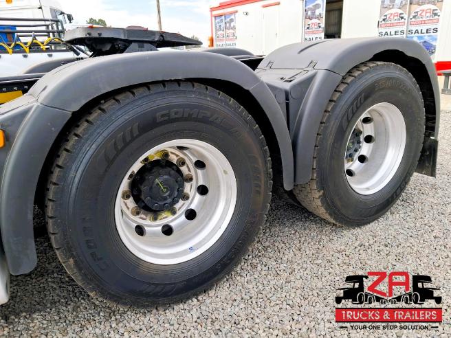 2022 MAN TGS 26.440 TRUCKS