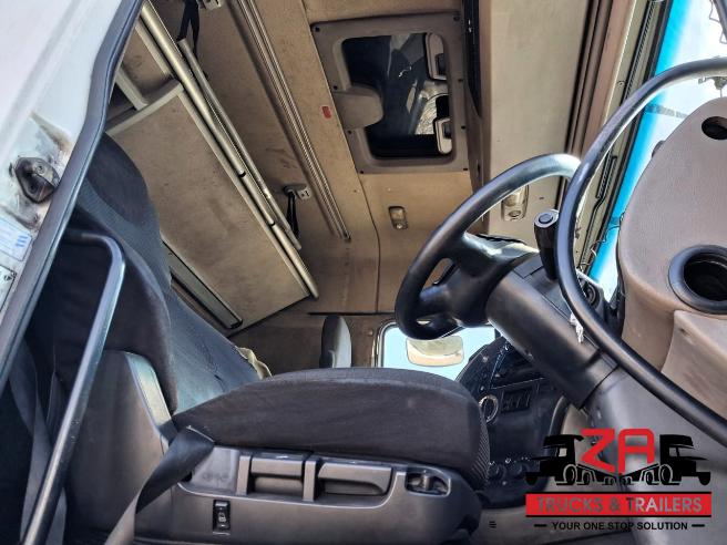 2013 DAF XF105.460