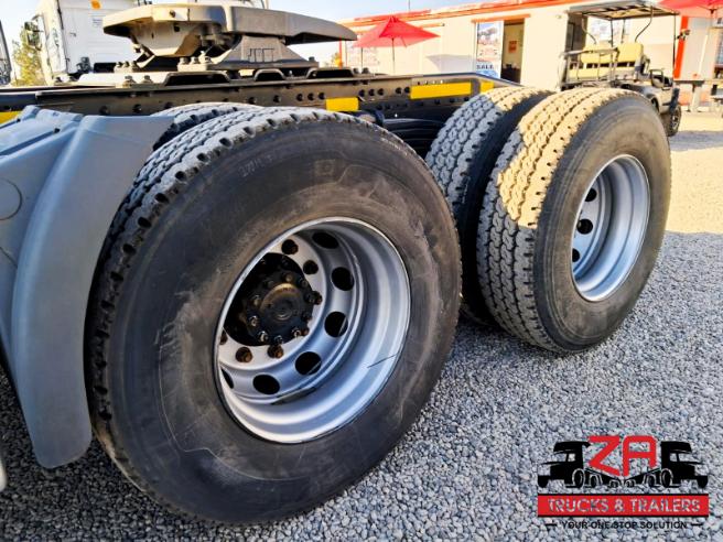 2019 MAN TGS 27.440