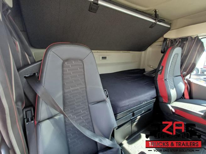2021 VOLVO FH440 LOW ROOF