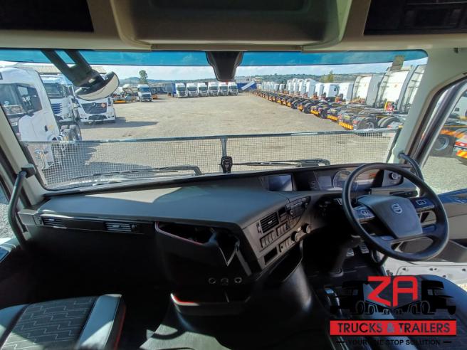 2021 VOLVO FH440 LOW ROOF