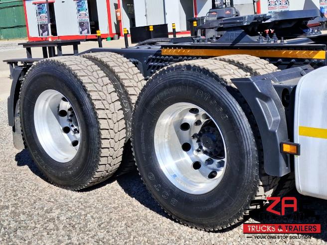 2021 VOLVO FH440 LOW ROOF