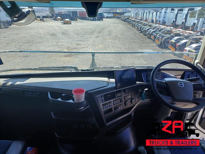 2021 VOLVO FH440 LOW ROOF VERSION 5