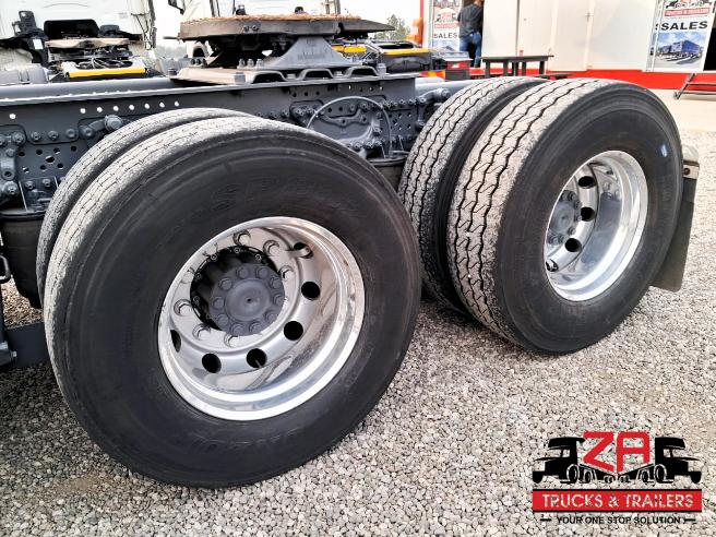 2019 MERCEDES BENZ ACTROS 2645
