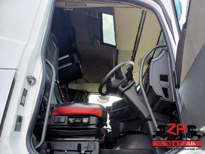 2019 VOLVO FH440 GLOBETROTTER