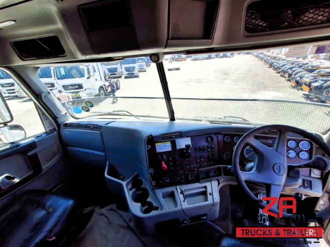 2012 FREIGHTLINER ARGOSY ISX500 CUMMINS