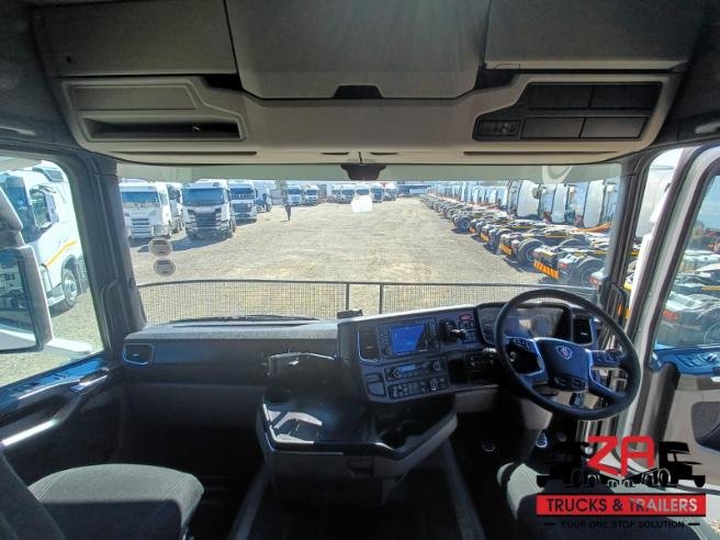 2021 SCANIA R560