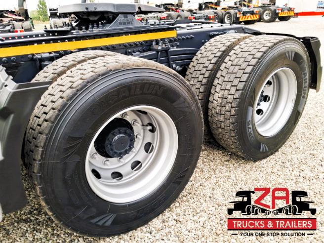 2016 VOLVO FMX 440 GLOBETROTTER