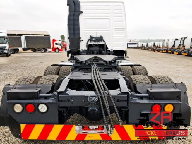 2016 VOLVO FMX 440 GLOBETROTTER