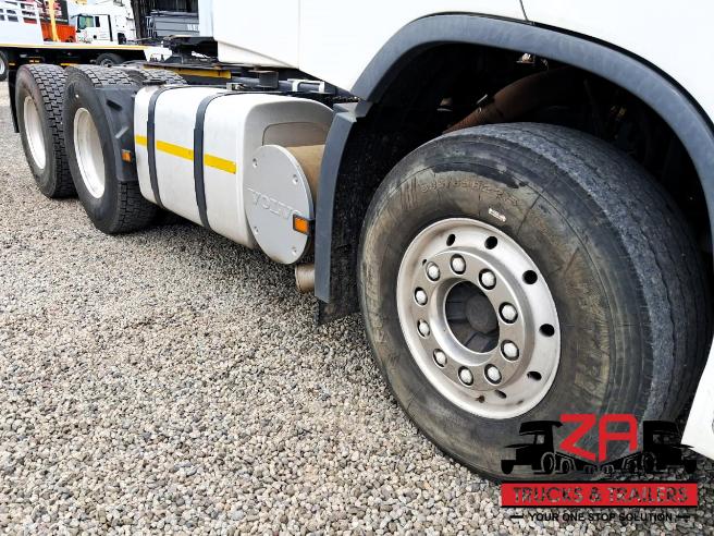 2019 VOLVO FH440 #184