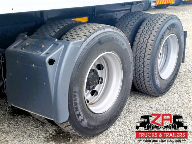 2015 TATA NOVUS 7548 V3TXF 10 CUBE TIPPER