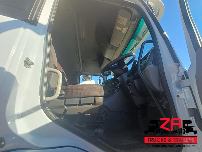 2022 UD QUON GW 26.460 HIGH ROOF