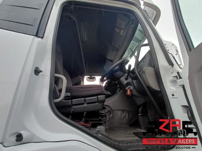 2022 UD QUON GW26.460 HIGH ROOF