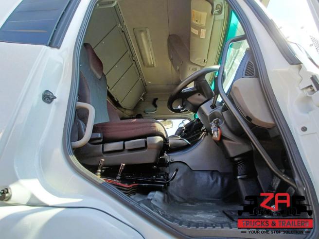 2022 UD QUON GW26.460 HIGH ROOF