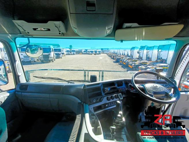 2022 UD QUON GW26.460 HIGH ROOF