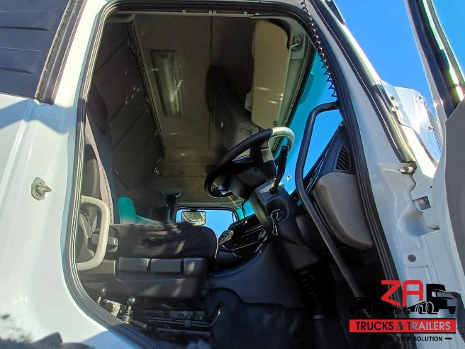 2022 UD QUON GW26.460 HIGH ROOF