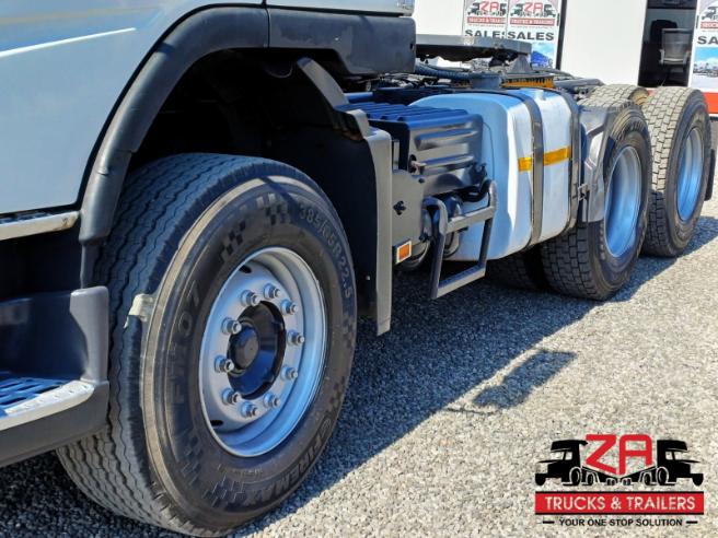 2012 VOLVO FMX440