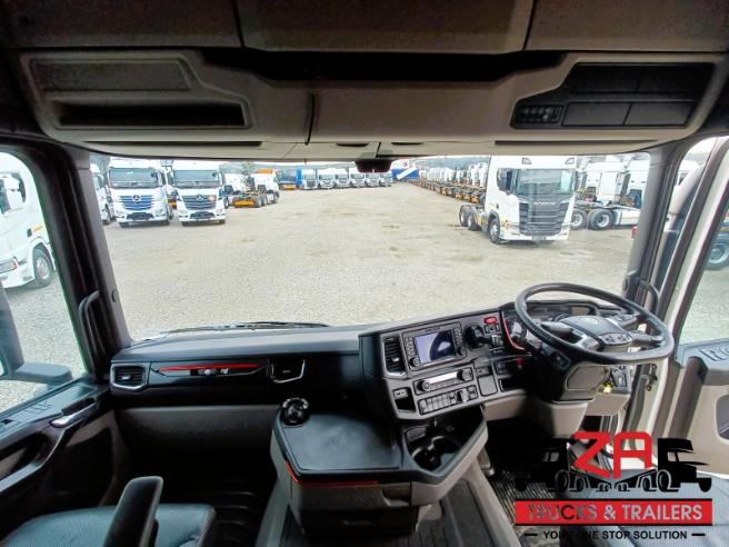 2022 SCANIA R560