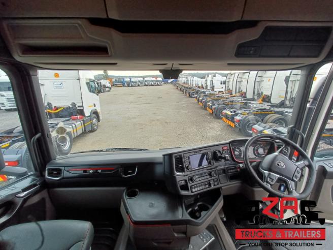 2022 SCANIA R560