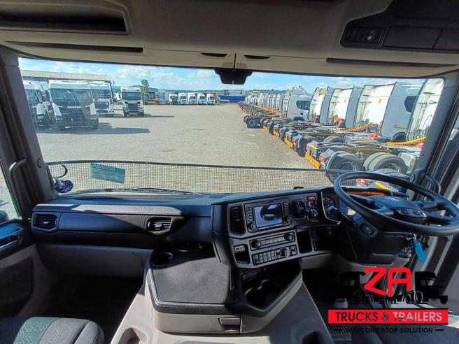 2021 SCANIA G460