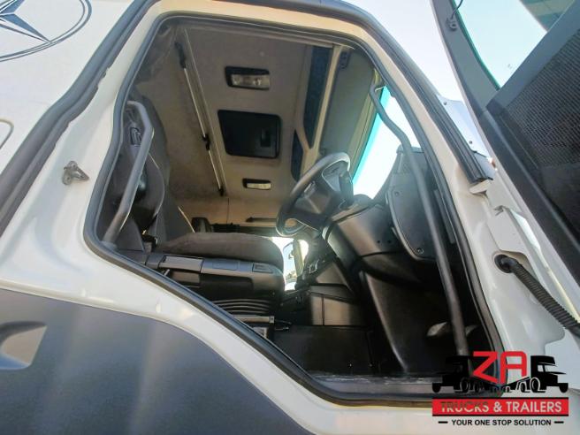 2022 MERCEDES BENZ ACTROS 2845