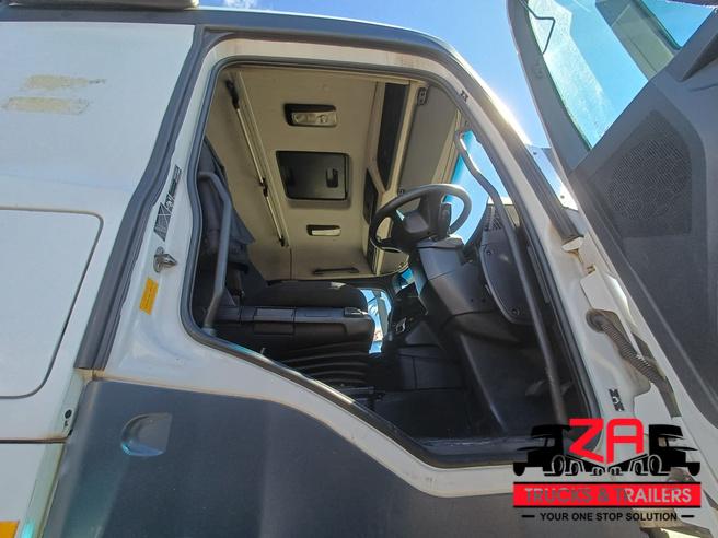 2022 MERCEDES BENZ ACTROS 2845