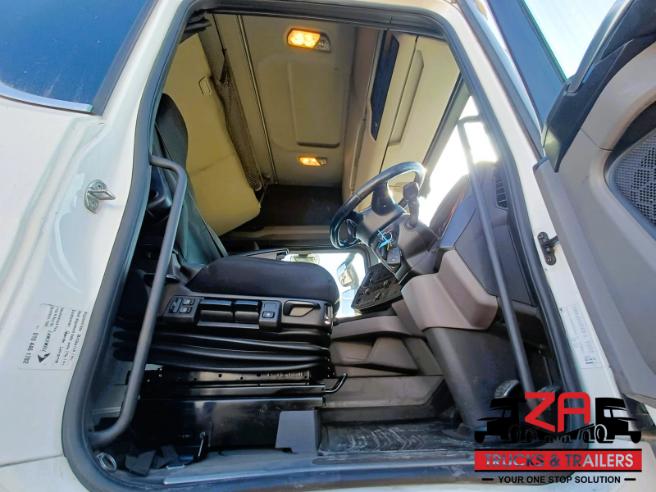 2022 SCANIA R560