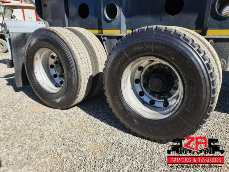 2019 AFRIT 45 CUBE SIDE TIPPERS