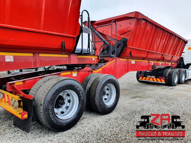 2017 CIMC 40 CUBE SIDE TIPPER