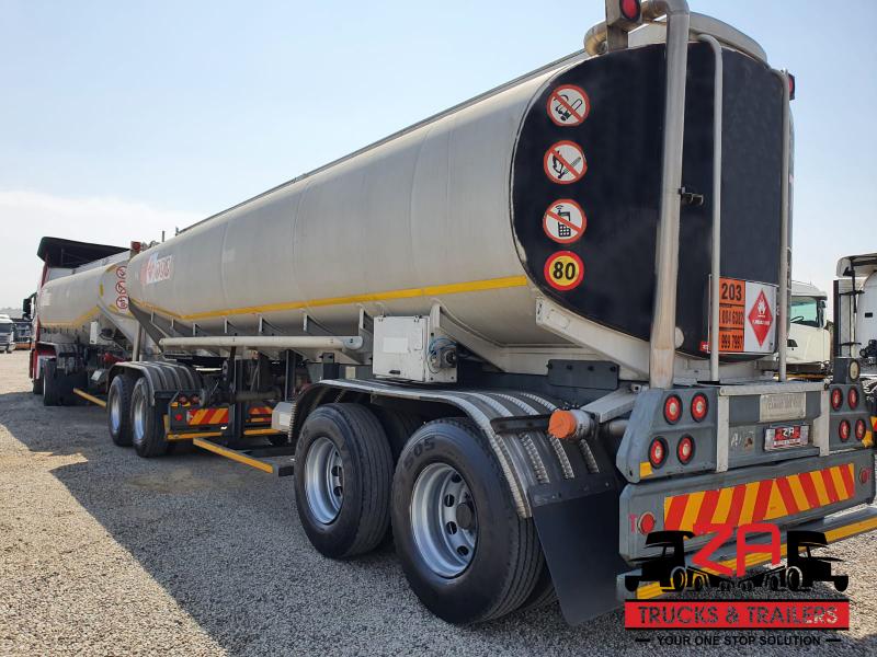 2005 ROUTE MANAGEMENT TANKER 56 000L INTERLINK FUEL TANKER