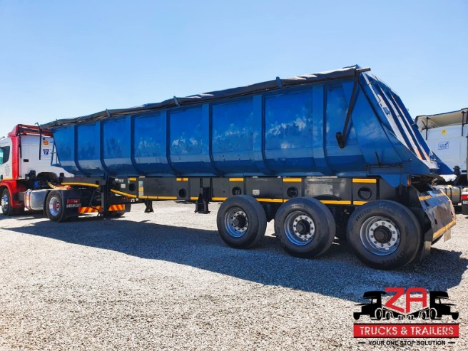 2013 AFRIT 30 CUBE TRI-AXLE SLOPER