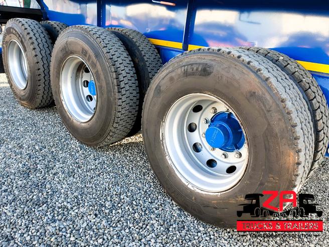 2024 SA TRUCK BODIES TRI AXLE FLAT DECK TRAILER
