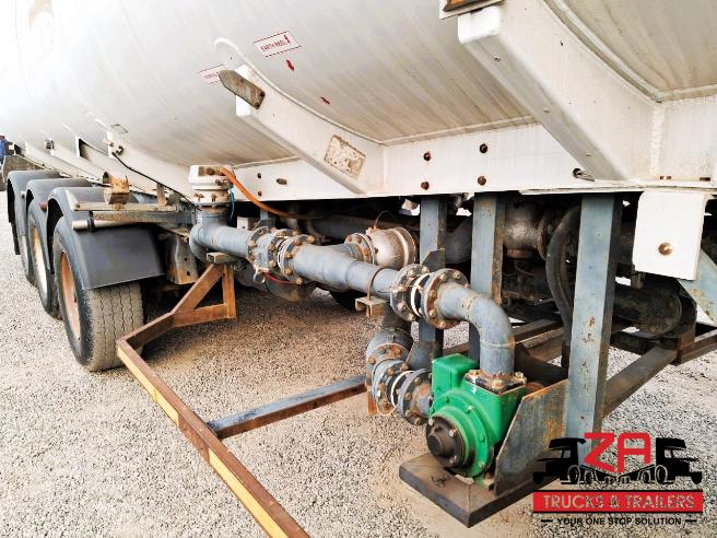 2003 TANK CLINIC FUEL TANKER