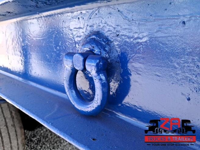 2022 HENRED FREUHAUF TRI-AXLE FLAT DECK TRAILER