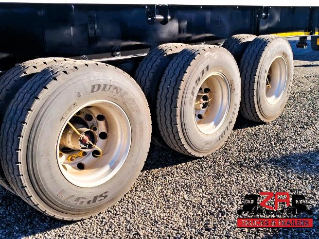 2014 HENRED FRUEHAUF TRI-AXLE FLAT DECK