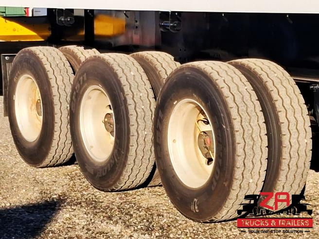 2014 HENRED FRUEHAUF TRI-AXLE FLAT DECK