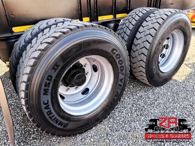 2013 ROADHOG 40 CUBE SIDE TIPPER TRAILER