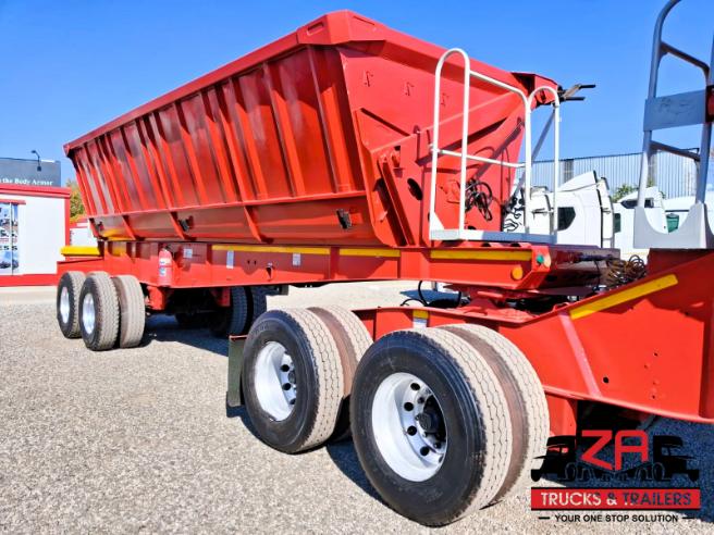 2017 CIMC 40 CUBE SIDE TIPPER